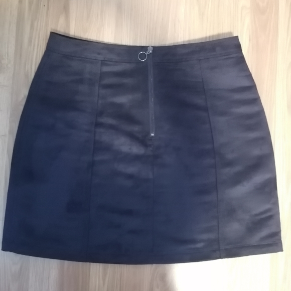 Grey Skirt (Old Navy)